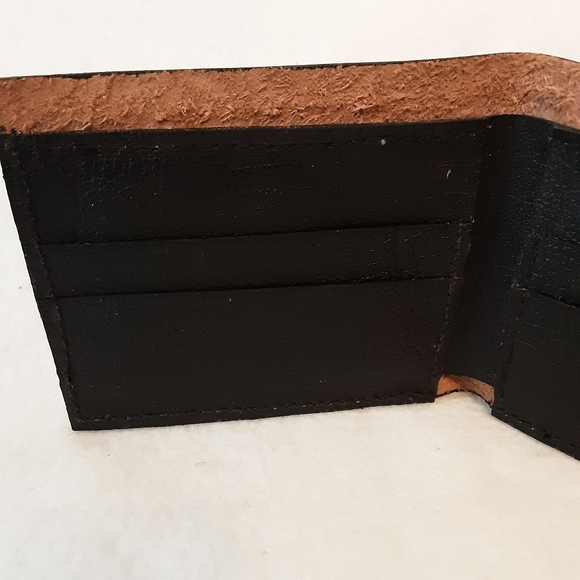 Wallet - Picture 4 of 5